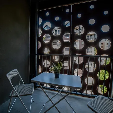 Golden Pineview 즐라티보