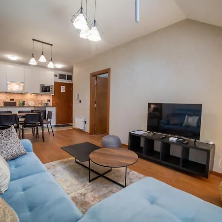 Golden Pineview * 즐라티보